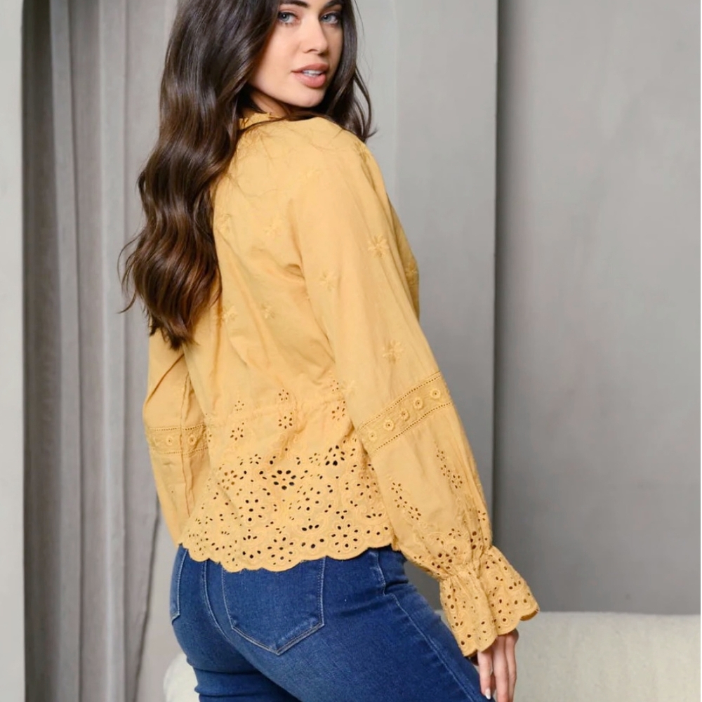 On Twelfth Boho Chic Golden Honey Eyelet Embroidered Detail Long Sleeves Top - Picture 4 of 8